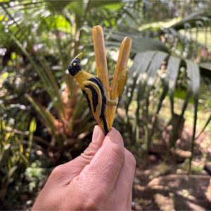 Kuripe de Bambu com Totem de Bem-te-vi – Artesanal Kuntanawa